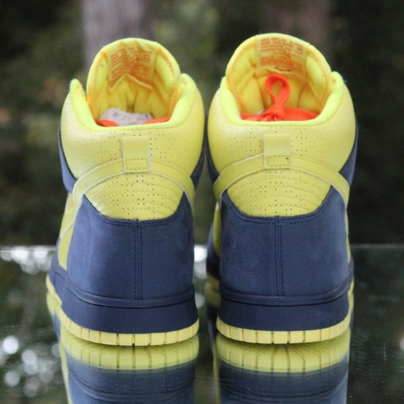 Nike Dunk High The Simpsons 2009 - Picture 14 of 16